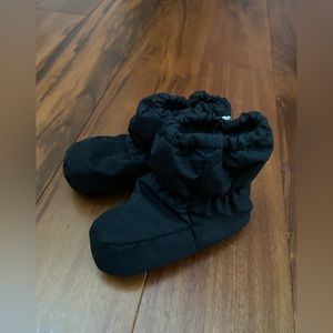 H&M toddler warm booties
